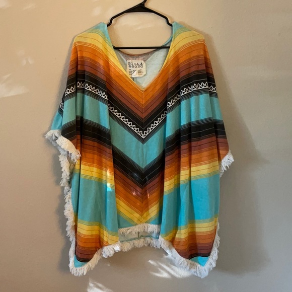 Billabong Tops - BillaBong Poncho